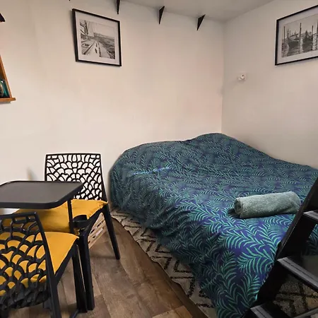 Quarto em Acomodações Particulares Atypique Sur Peniche *