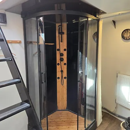 Quarto em Acomodações Particulares Atypique Sur Peniche *